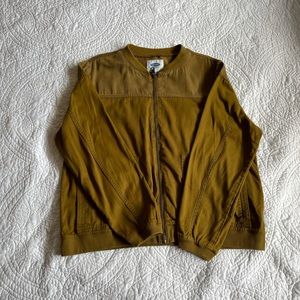 Bomber jacket-Green, lightweight, linen like material